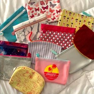 Lot of 12 small make-up bags from Ipsy